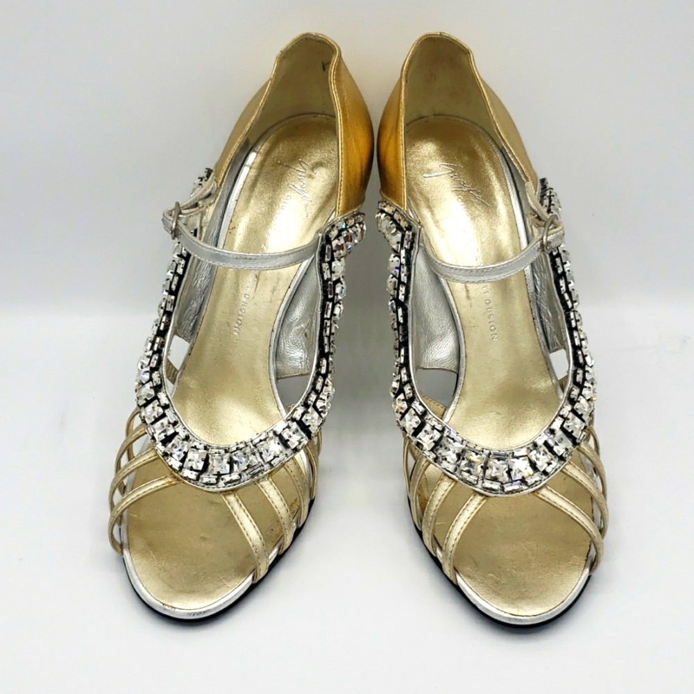 GIUSEPPE ZANOTTI SIZE 39 COLOR GOLD & SILVER 100% AUTHENTIC NEW WITH SCUFF MARK